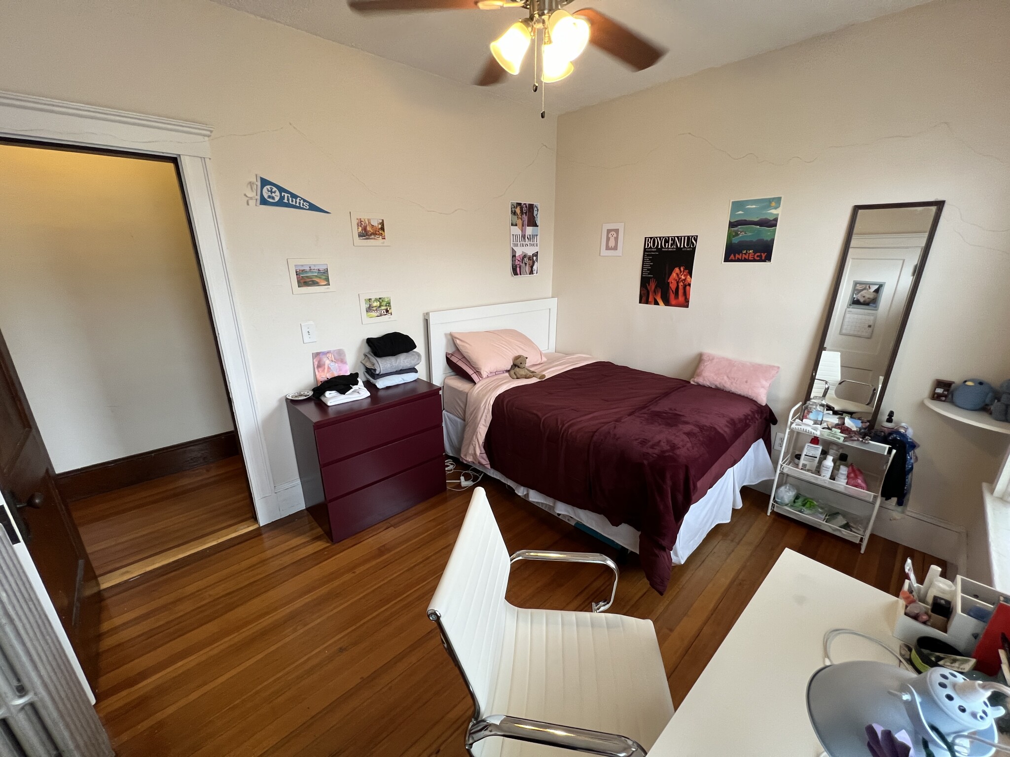 223 Holland St, Teele Square