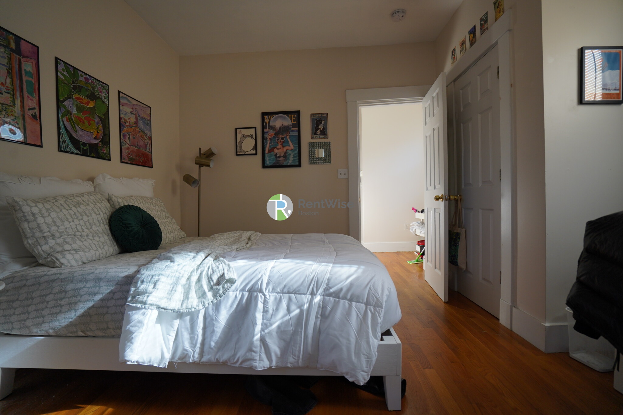 19 Saint Lukes Rd, Brighton