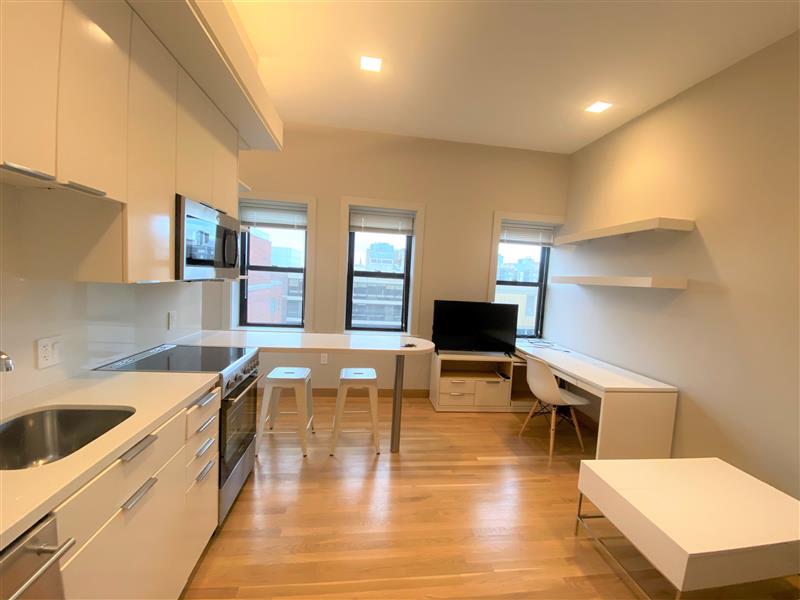 115 Mount Auburn St, Harvard Square