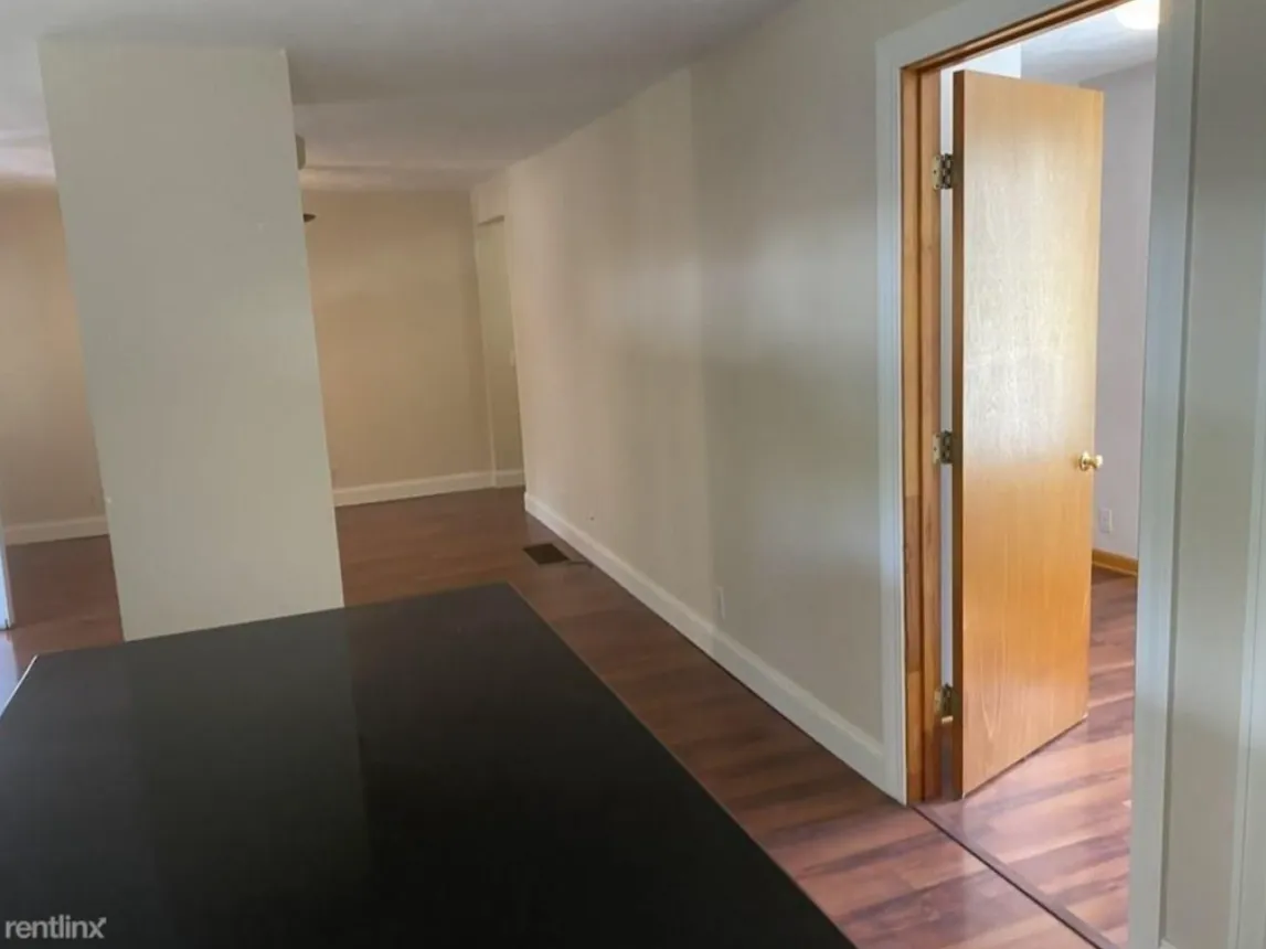 61 Homer Ave, West Cambridge