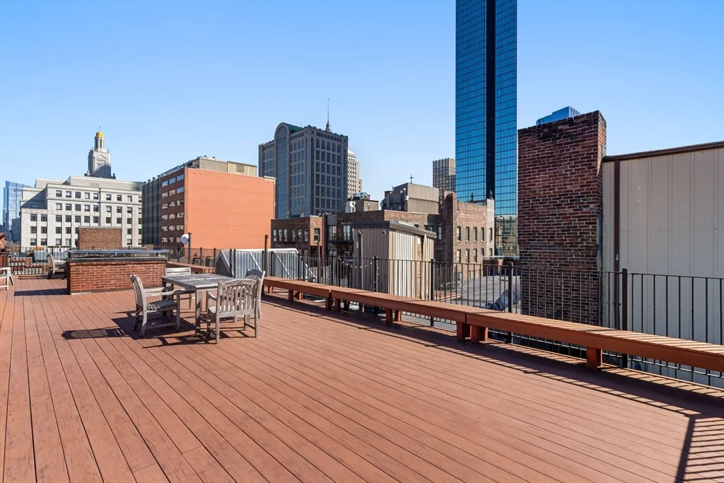 271 Dartmouth St, Back Bay