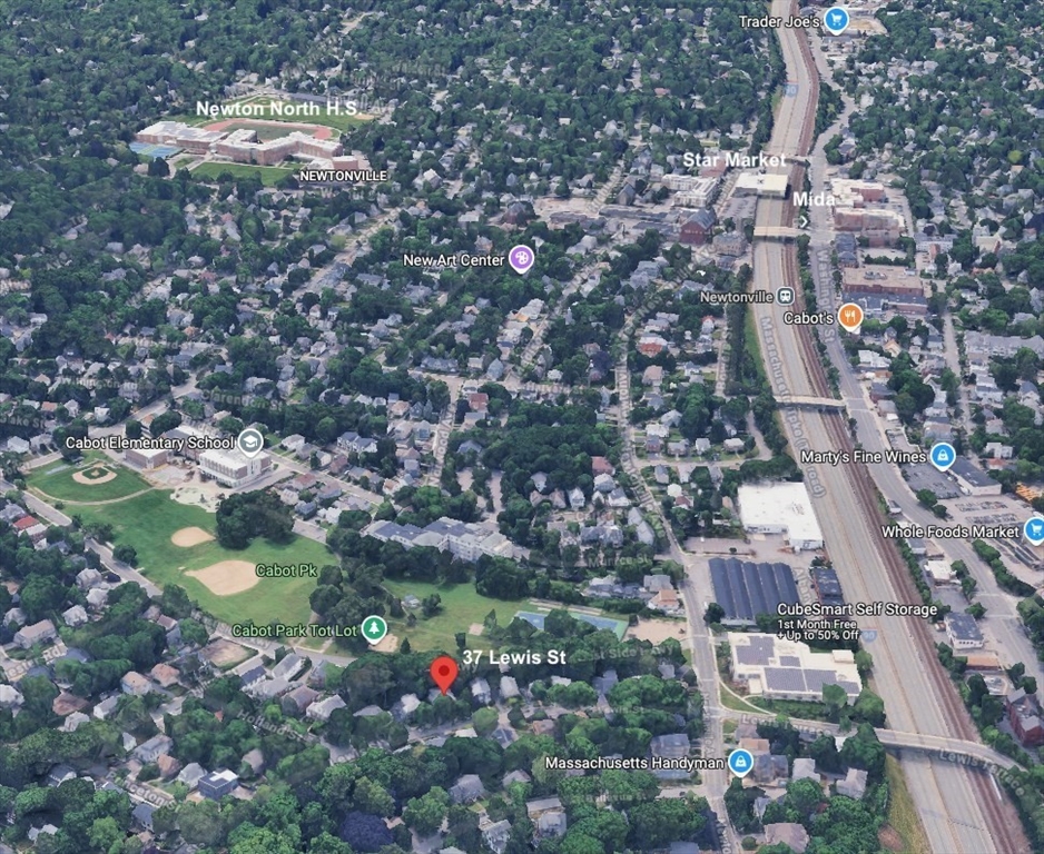 37 Lewis St, Newtonville