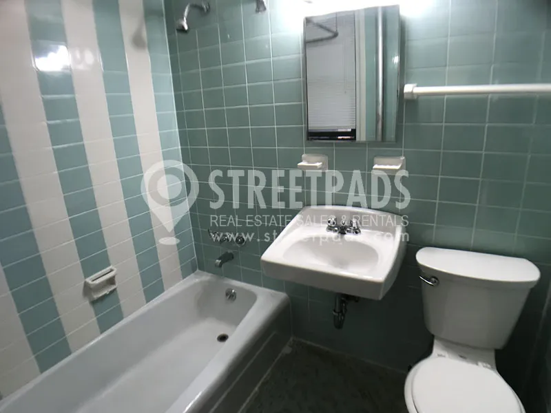 1315 Commonwealth Ave, Allston