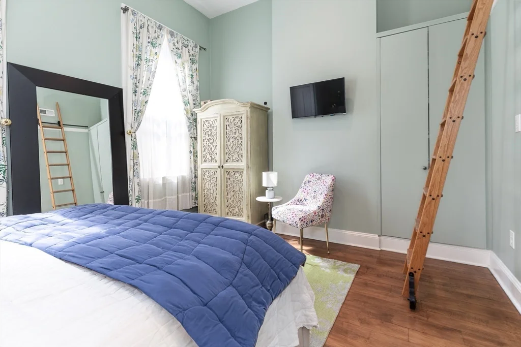 78 W Concord St, South End