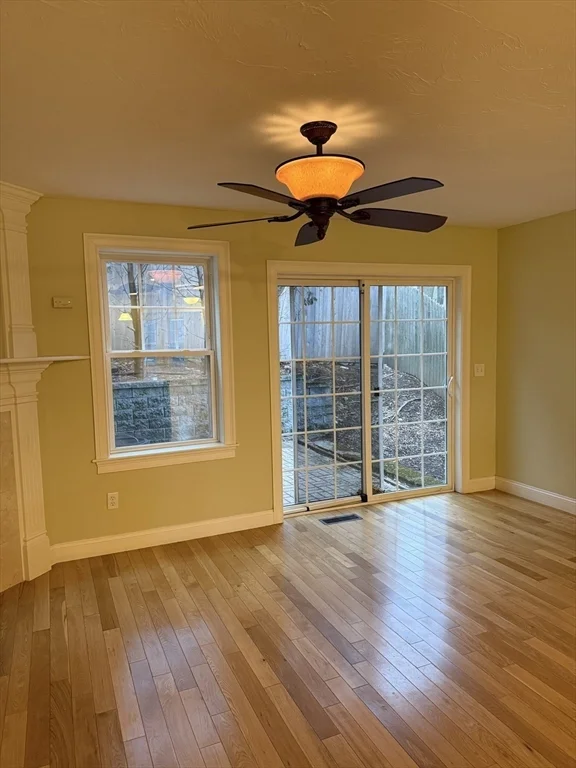 30 Johnson St, Worcester