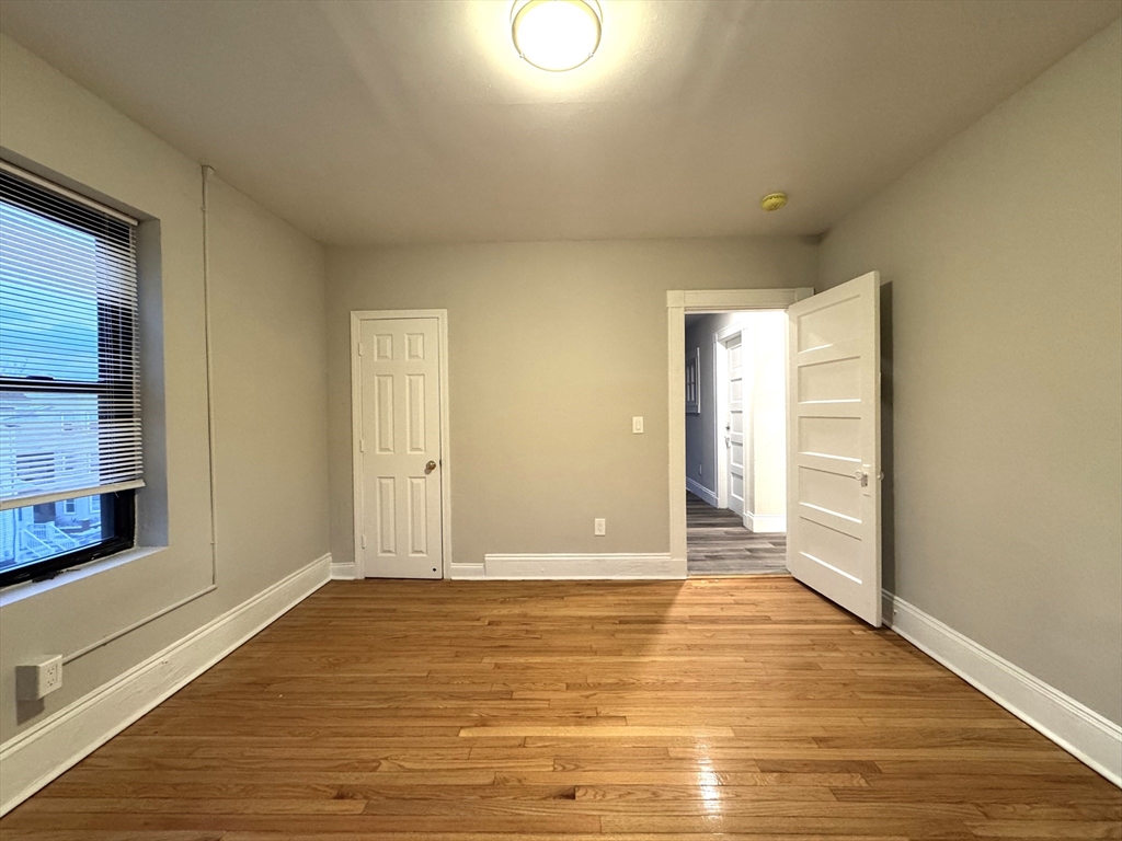 8 Langmaid Ave, Winter Hill