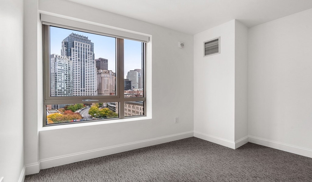 99 Kneeland St, Leather District