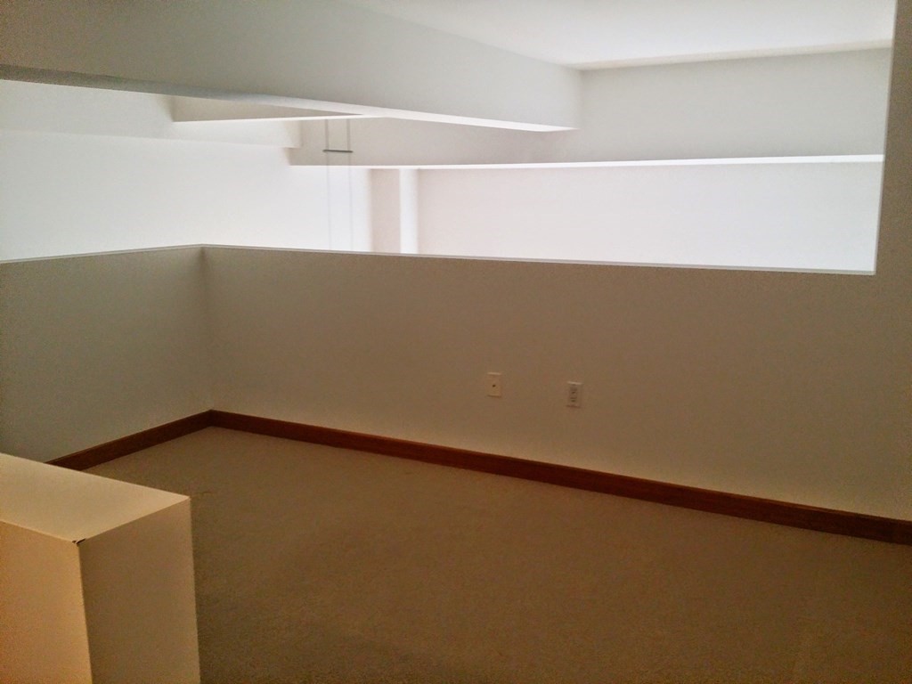 290 Pleasant St, East Watertown