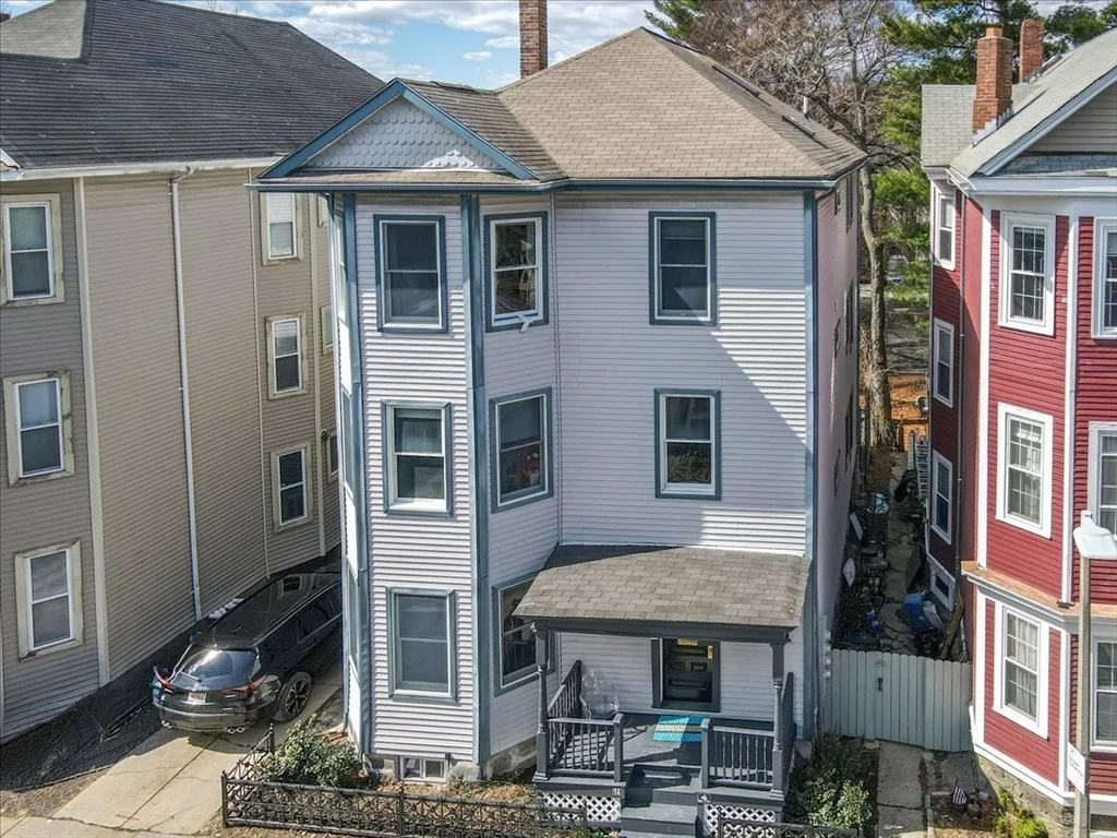 14 Haverford St, Jamaica Plain