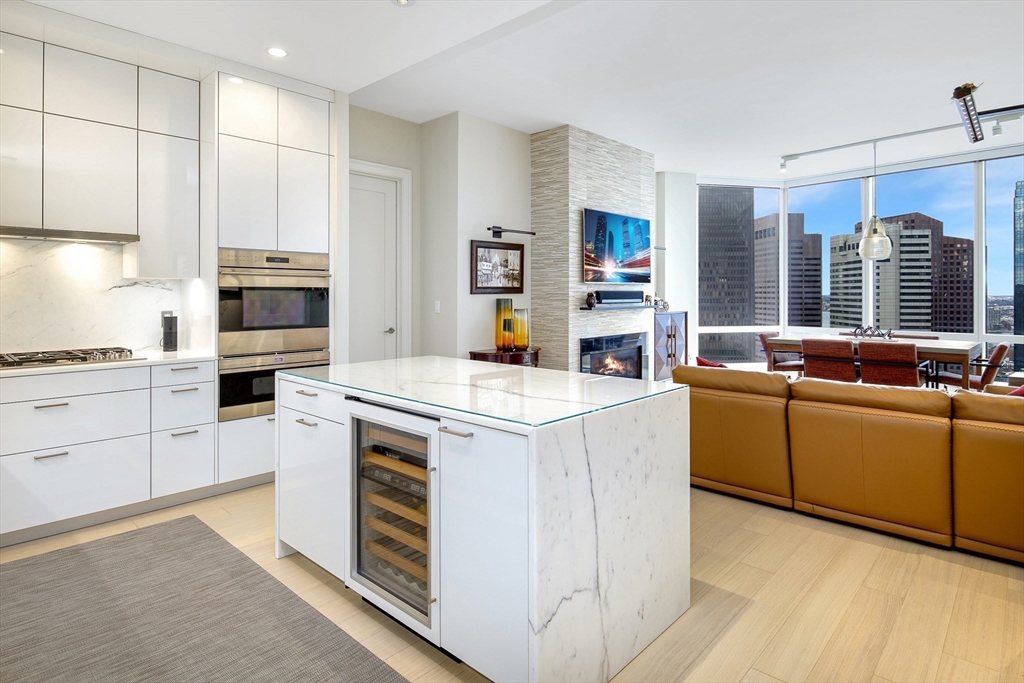 1 Franklin St 3507, Midtown