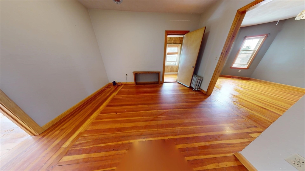 27 Princeton St, Medford