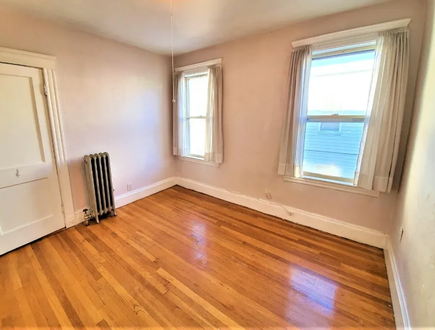 40 Waterhouse St, West Somerville