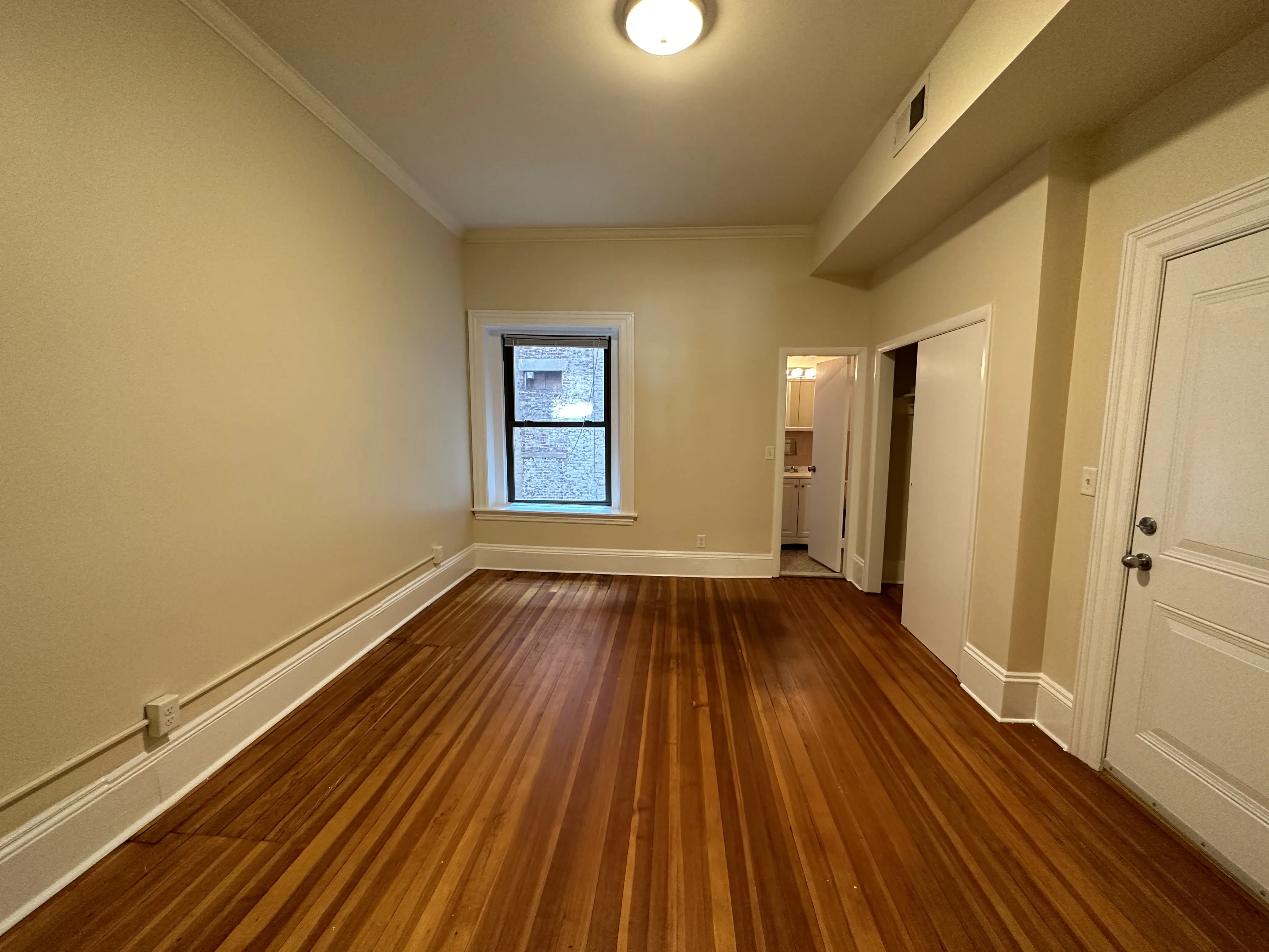 1463 Beacon St, Griggs Park