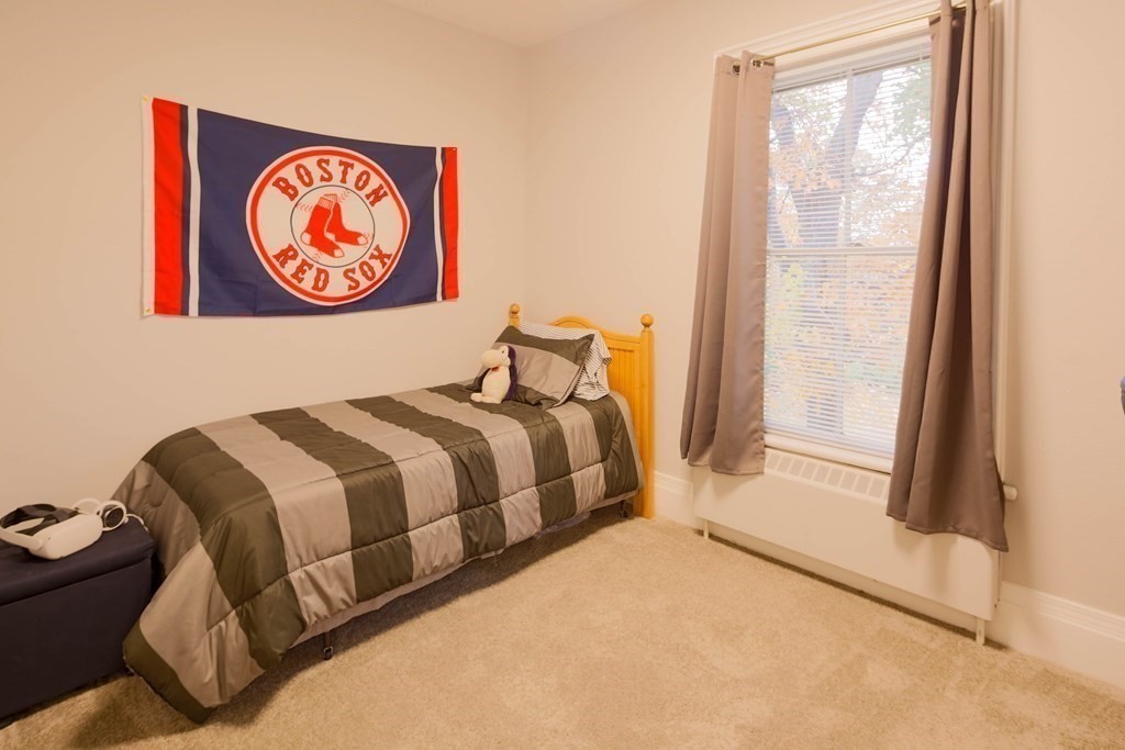 182 Palfrey St, Watertown