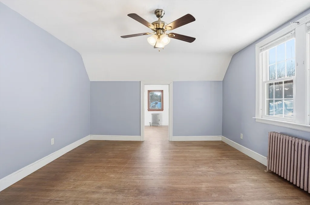 12 Cardinal Rd, Tatnuck