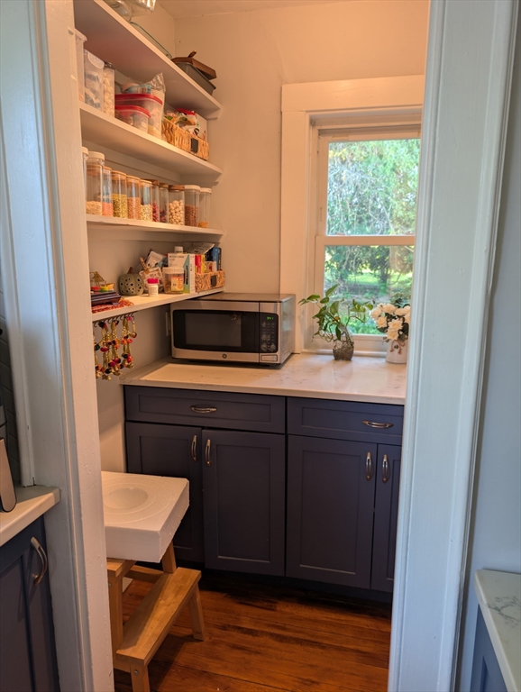 15 Sunset Rd, Watertown