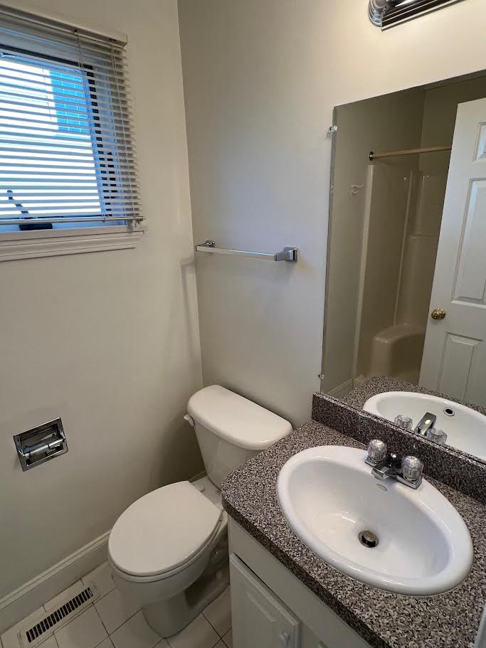 86 Chapel St, Nonantum