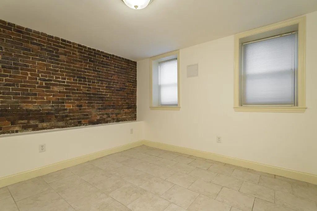 40 Eutaw St, East Boston