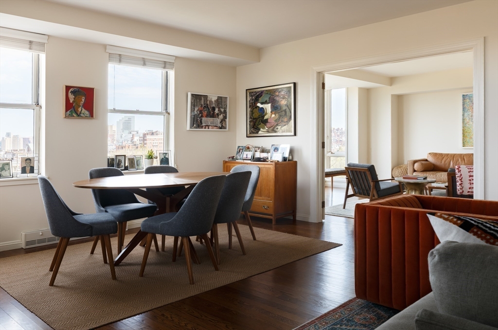 2 Commonwealth Ave, Back Bay