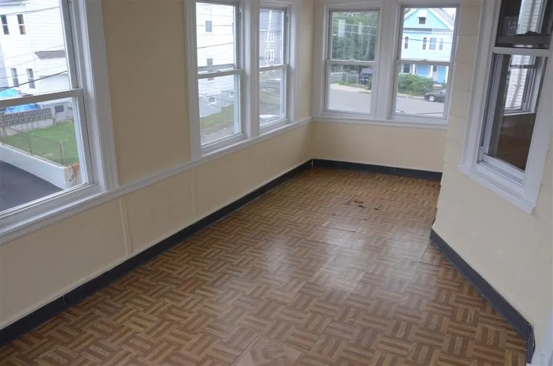 8 Bennett St, South Medford