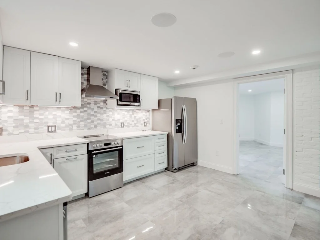 390 Medford St, Winter Hill