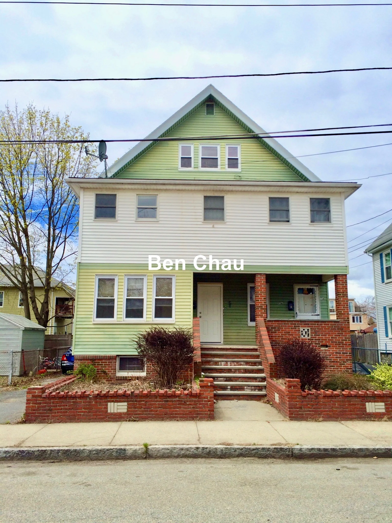 15 Taylor St, Medford