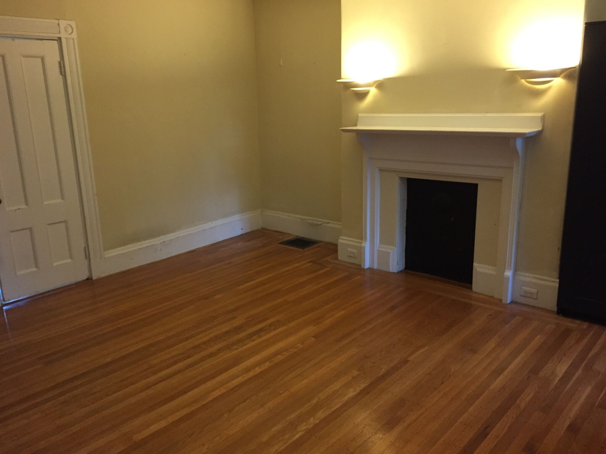 429 Marlborough St, Back Bay