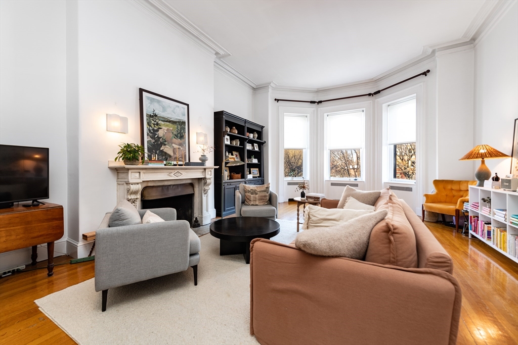 46 Commonwealth Ave, Back Bay