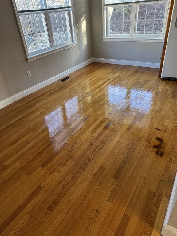 67 N Quinsigamond Ave, Shrewsbury