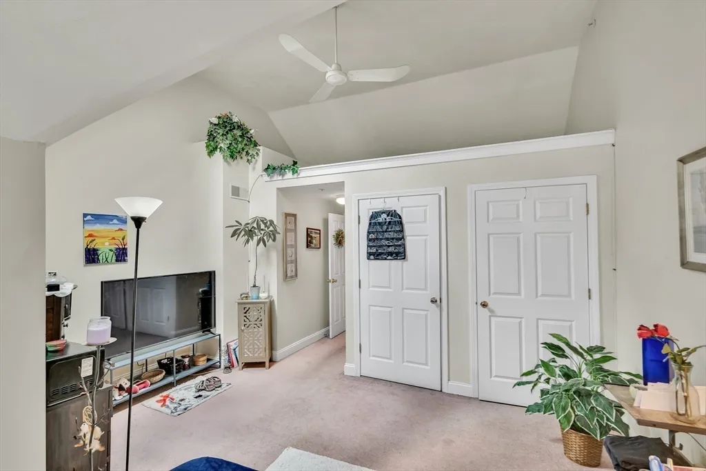 125 Tudor St, South Boston