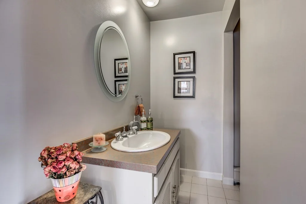 11 Beethoven Ave, Waban