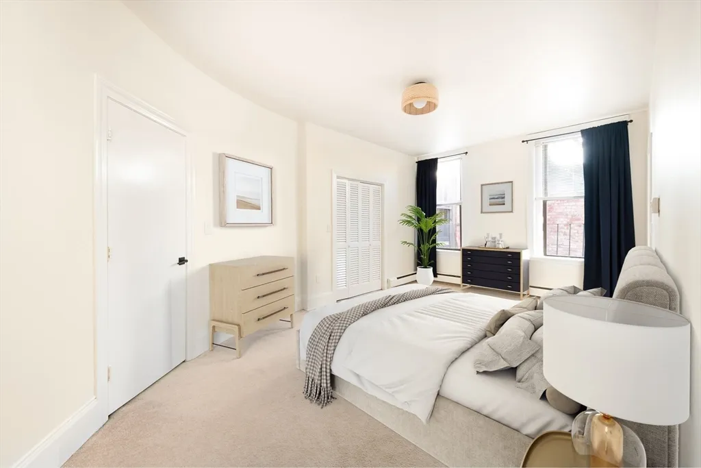 362 Commonwealth Ave, Back Bay