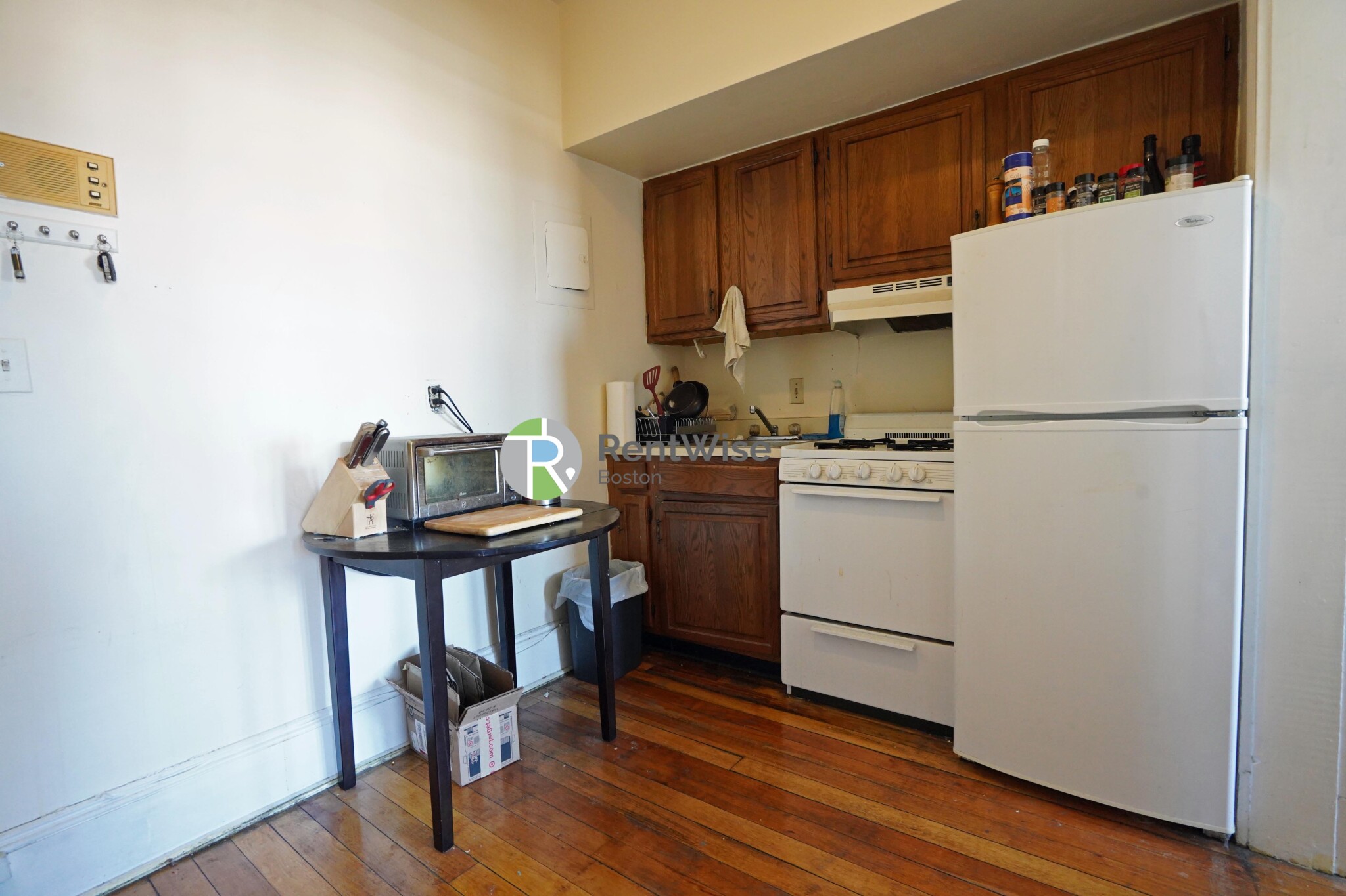 1216 Commonwealth Ave, Brighton