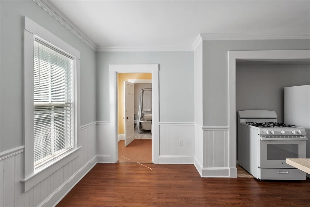 29 River Rd, Pepperell