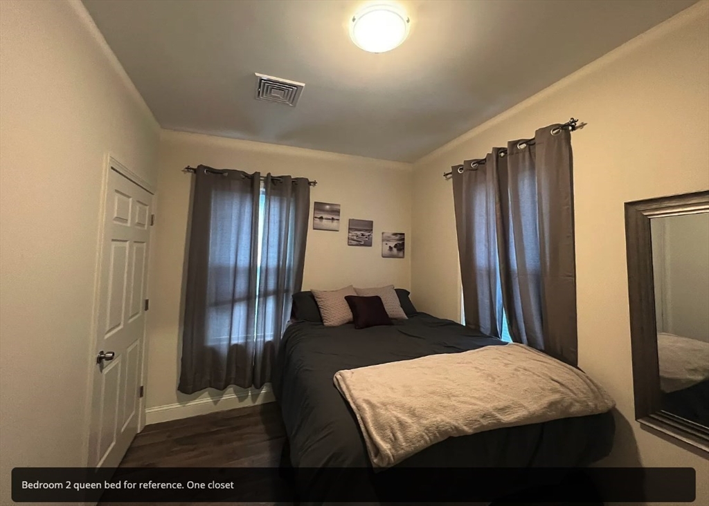 10 Elliott Pl, Peabody