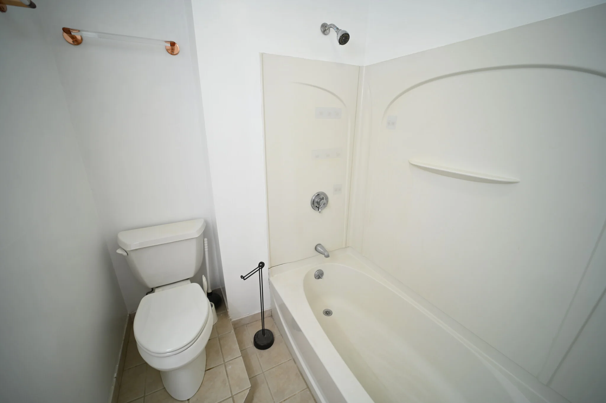 9 Winchester, Back Bay