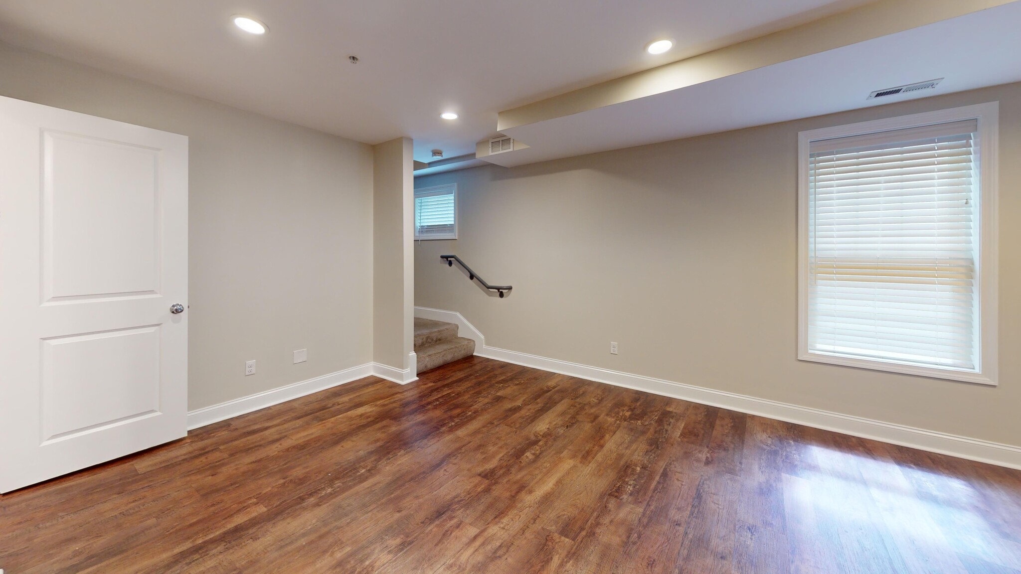 60 Holworthy St, Roxbury