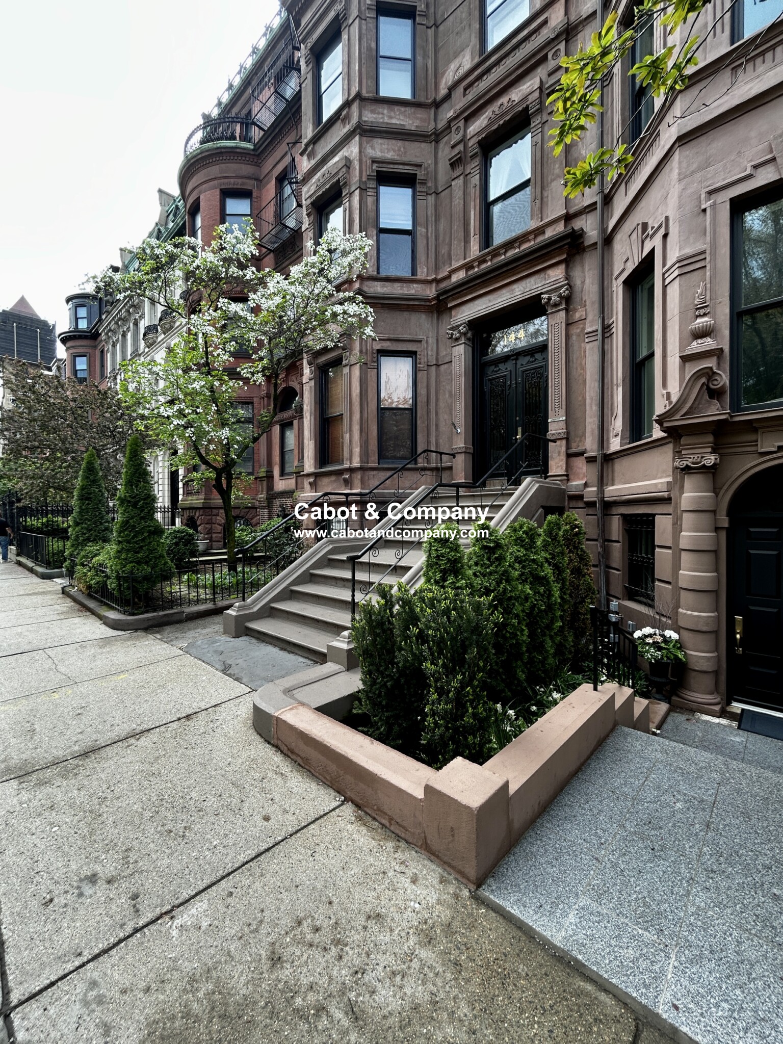 144 Commonwealth Ave, Back Bay