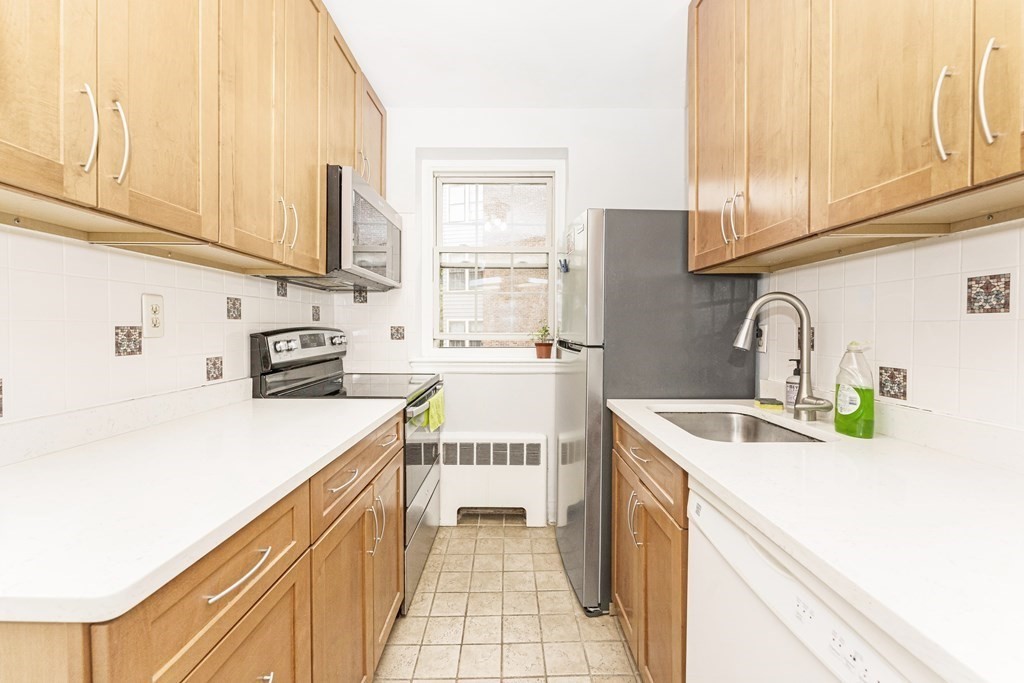 21 Englewood Ave, Salisbury Road - Corey Farm