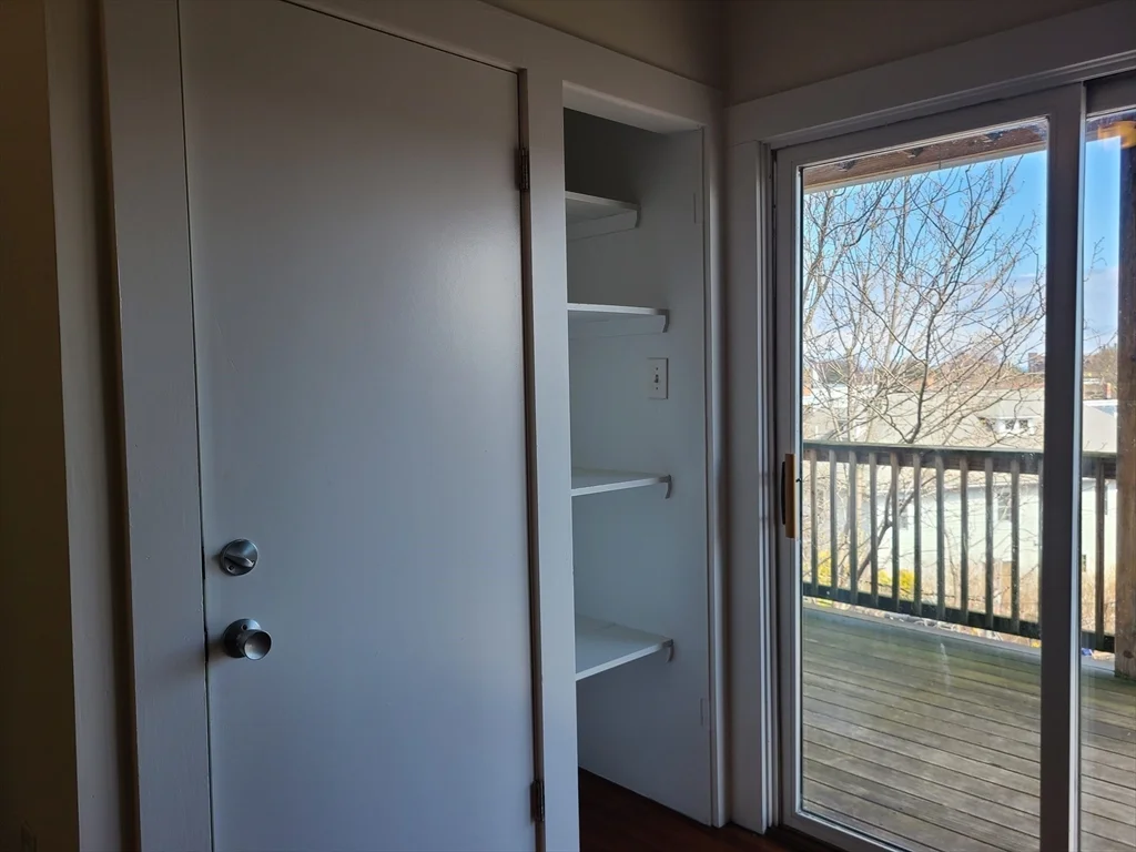 27 Buttonwood St, Dorchester