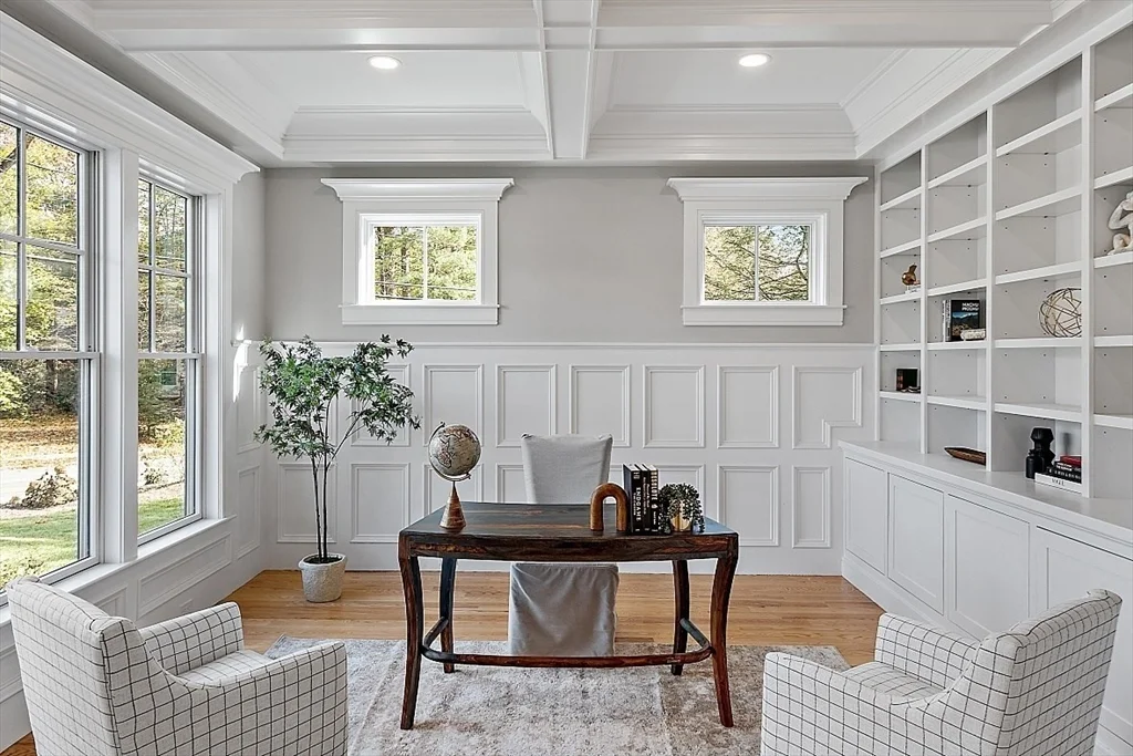 18 Sprague Rd, Wellesley Hills