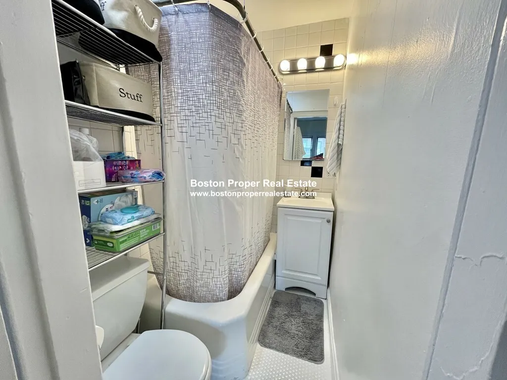 337 Beacon St, Back Bay