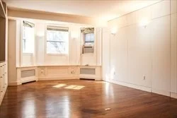 236 Beacon St, Back Bay