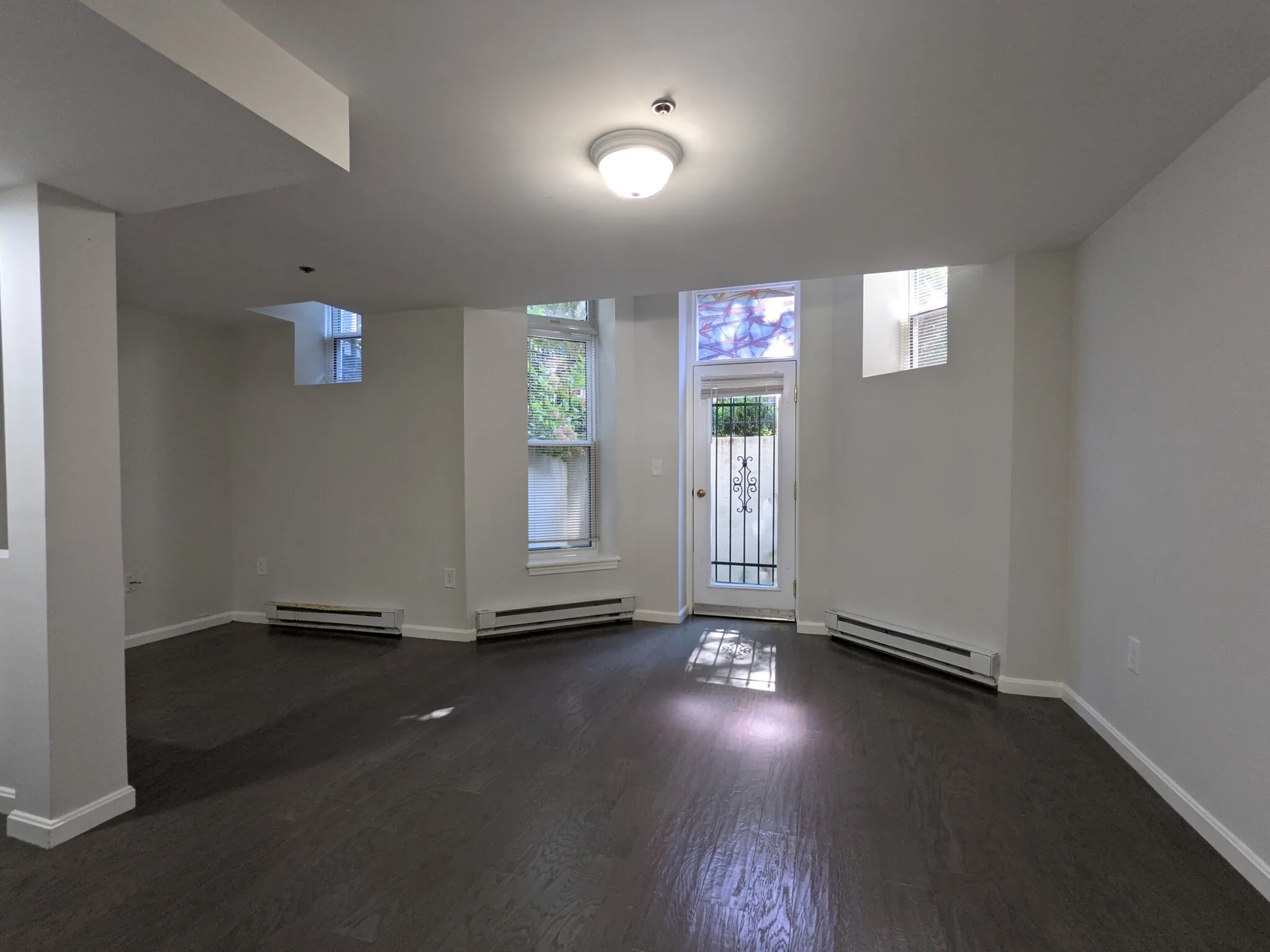 19 Queensberry St, Fenway