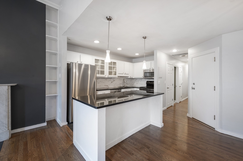 109 Beacon St, Back Bay