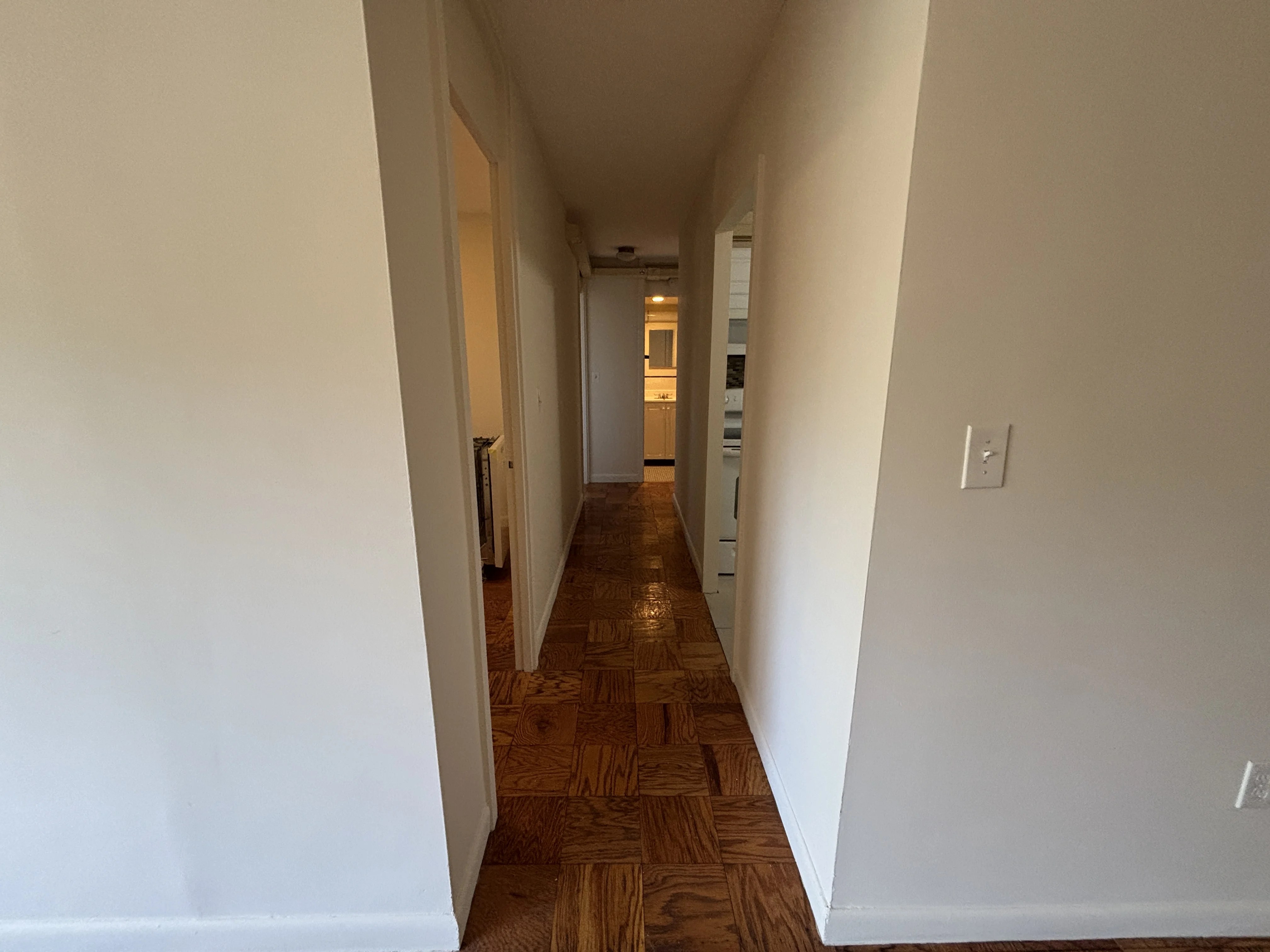 101 Monmouth St, Longwood