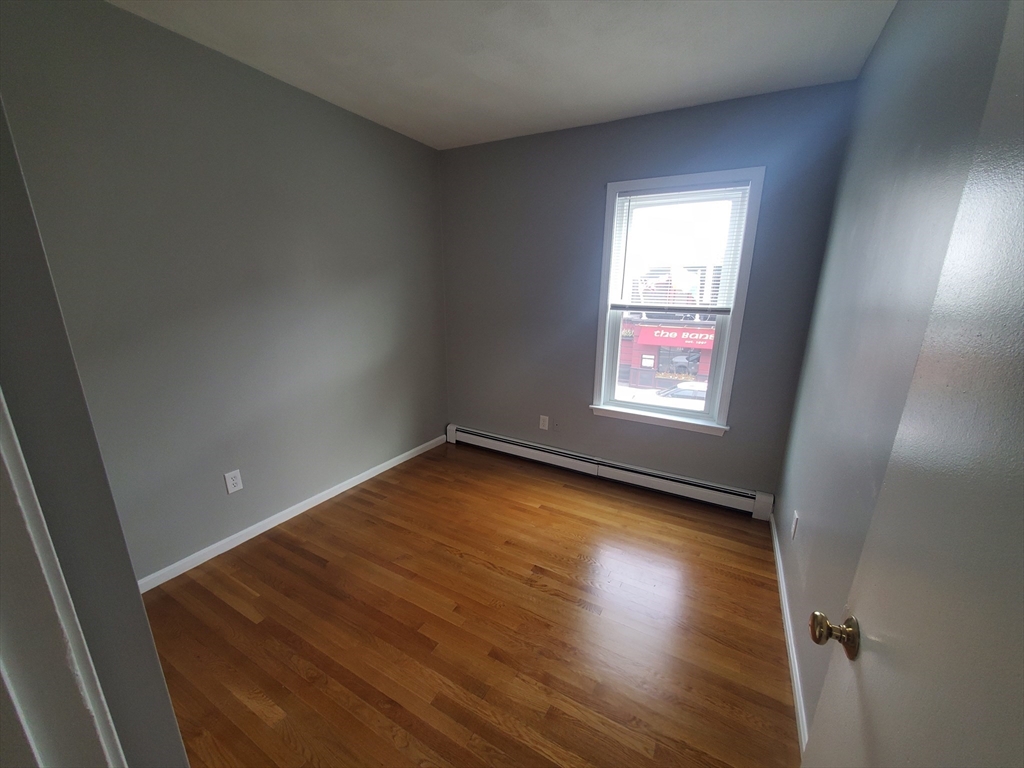 927 Dorchester Ave, Dorchester