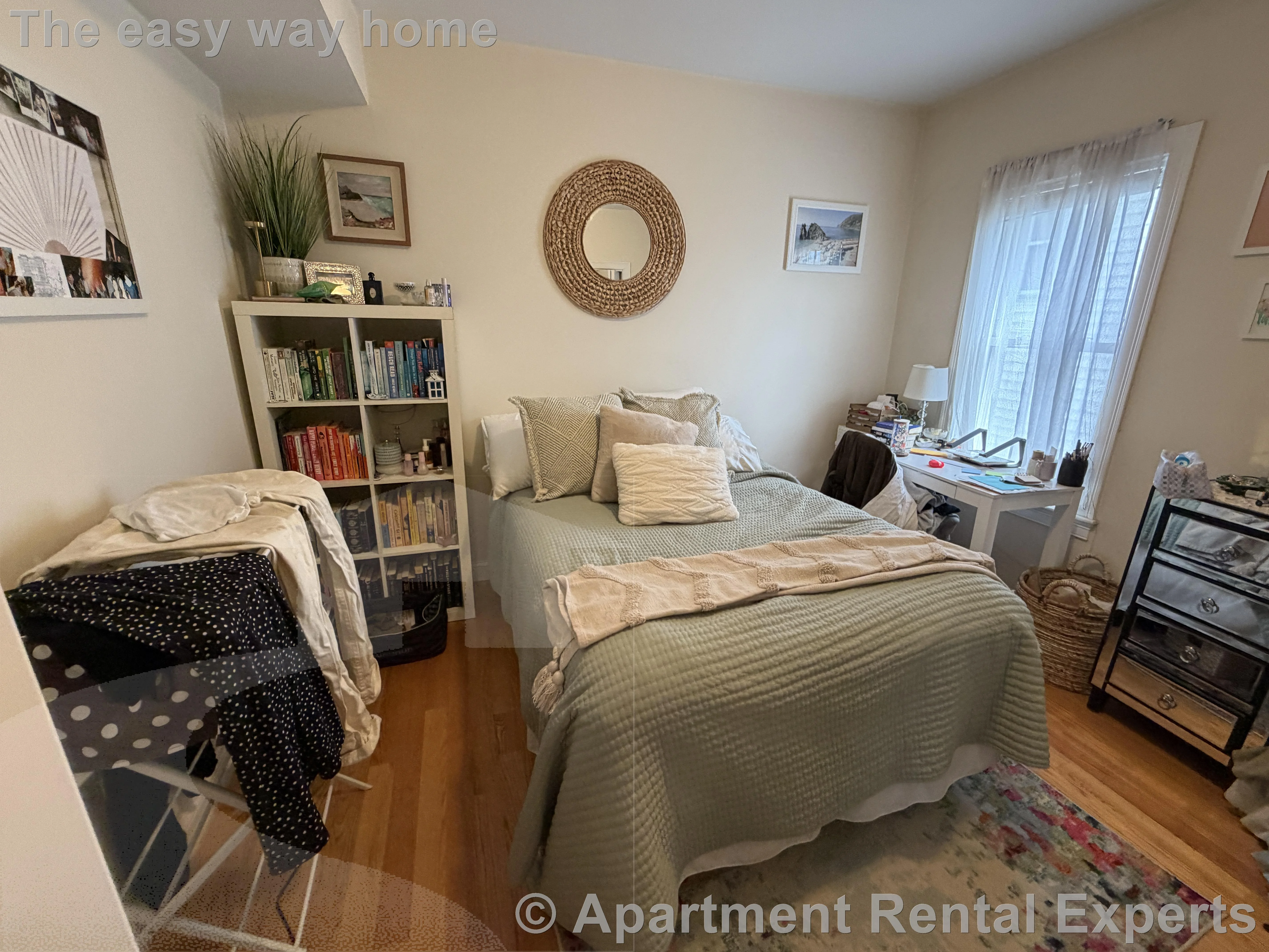 537 Main St, Magoun Square
