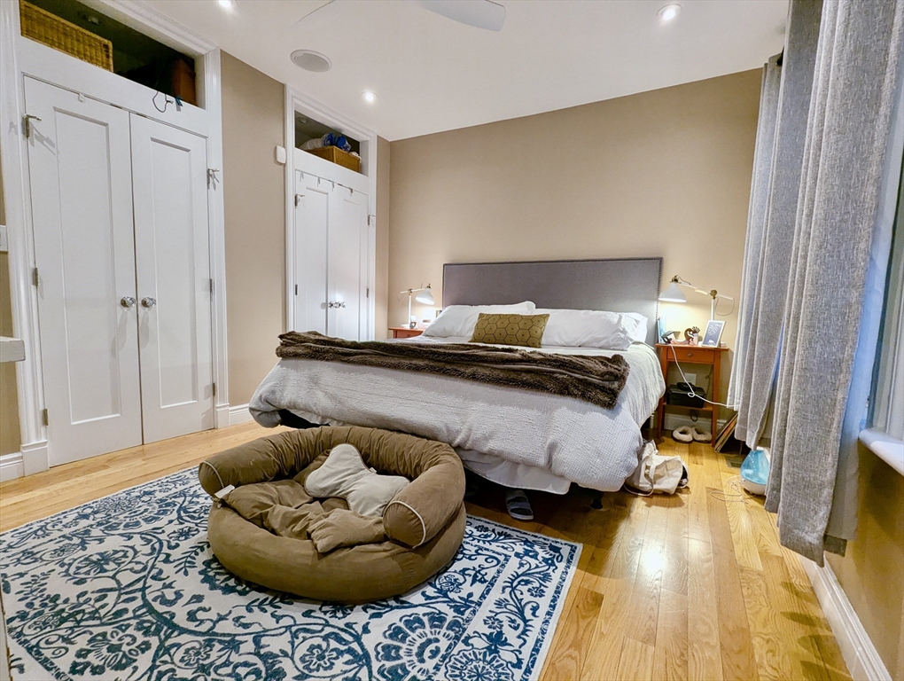 925 East Broadway, South Boston