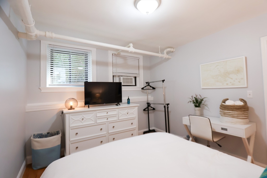39 Glenville, Boston